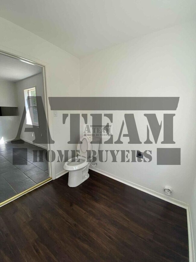 Building Photo - Very Cozy 3 Bed 1.5 Bath in Trinidad