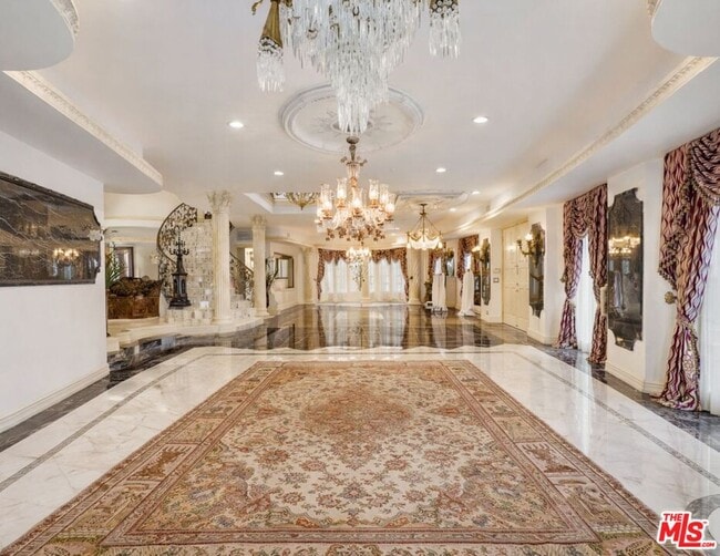 Building Photo - 2258 Gloaming Way