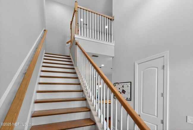 Building Photo - 179 Liberty Bell Rd