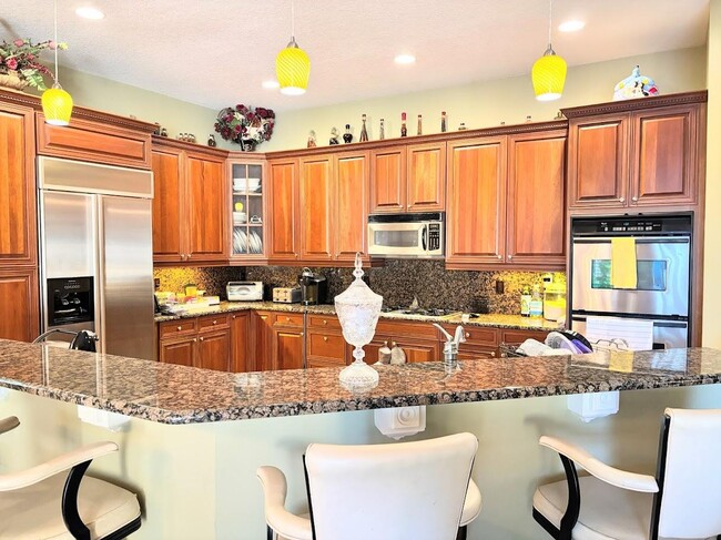 Building Photo - 855 SW Grand Reserves Blvd