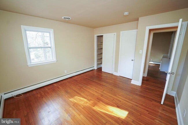 Building Photo - 1306 Frederick Ave