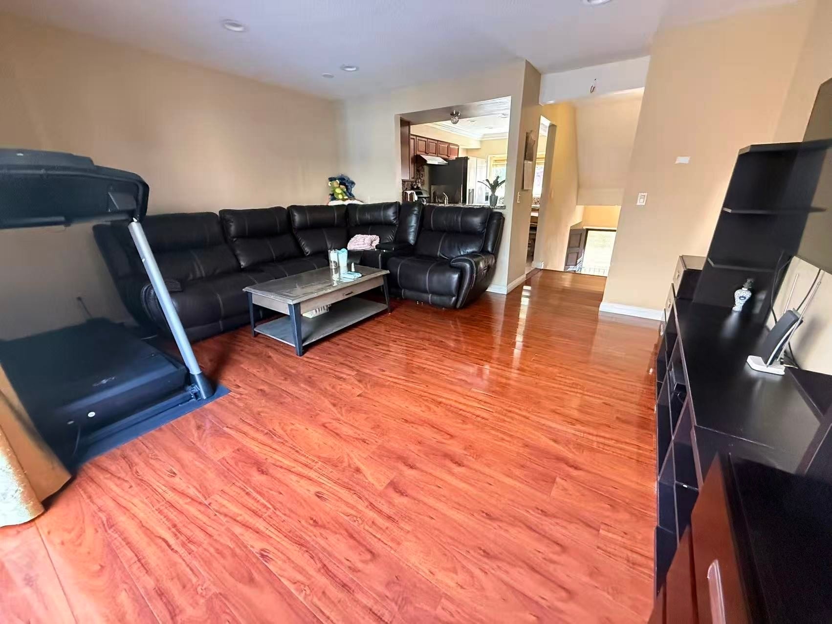 Building Photo - 104 N Wilson Ave