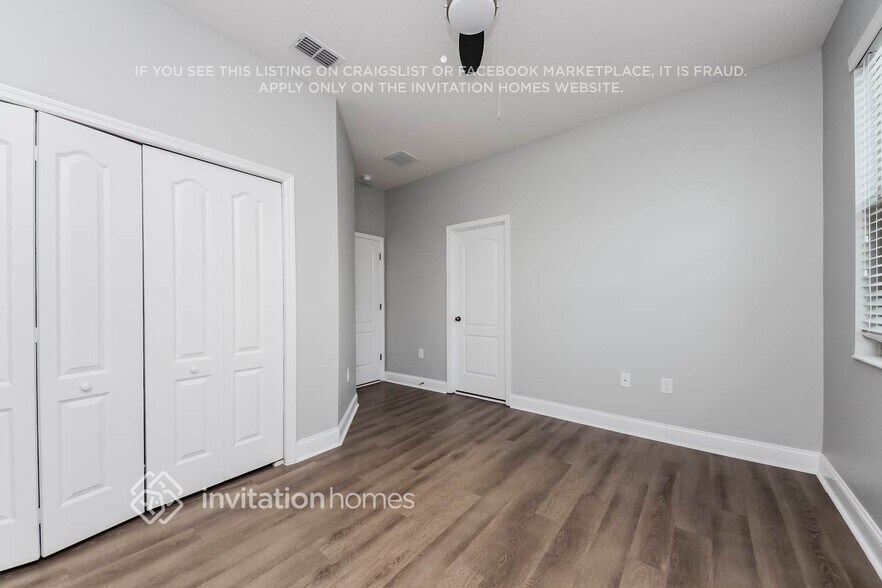 Building Photo - 5159 Ravena Ave E