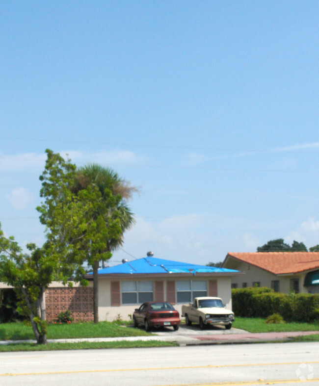 Building Photo - Saba Apartments