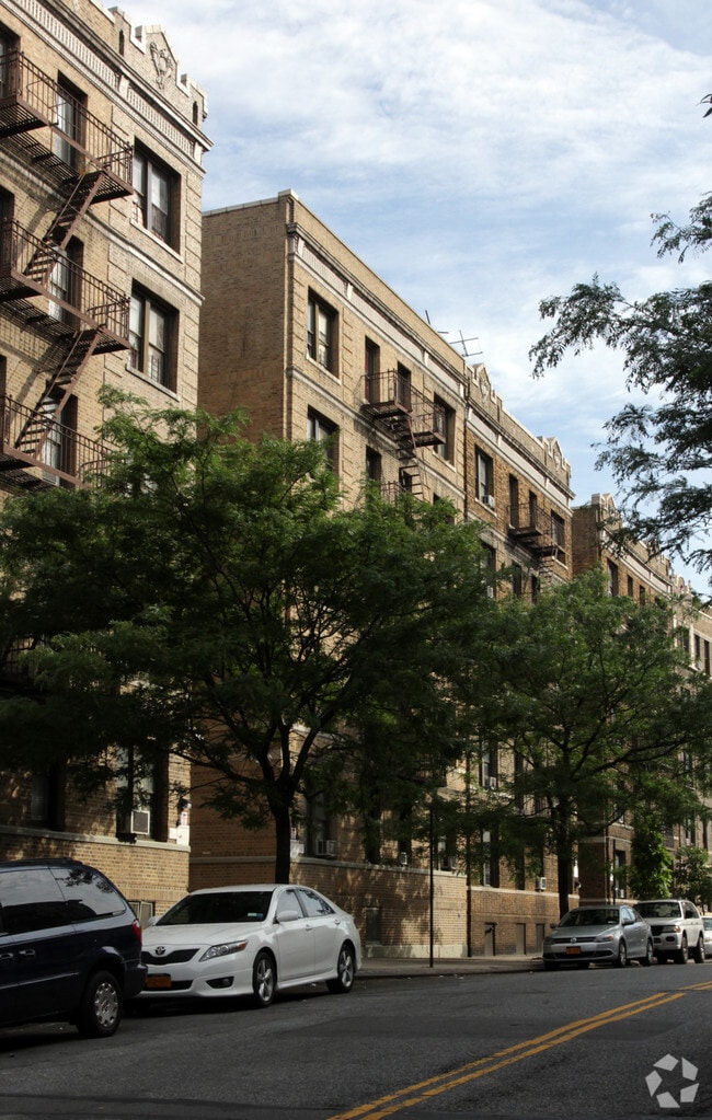 Primary Photo - 356 Wadsworth Ave