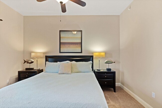 Building Photo - 101 W Bank