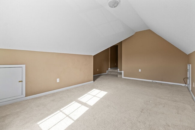 Building Photo - Chadbury House