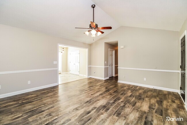 Building Photo - 2703 Darden Rd