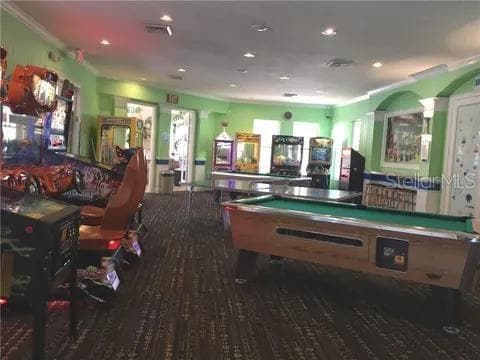 Building Photo - 8101 Coconut Palm Way