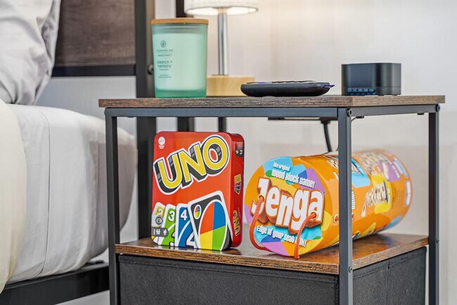 Building Photo - 542 Columbia Ave