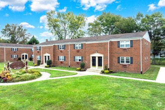 Building Photo - The Village at Hi-Nella