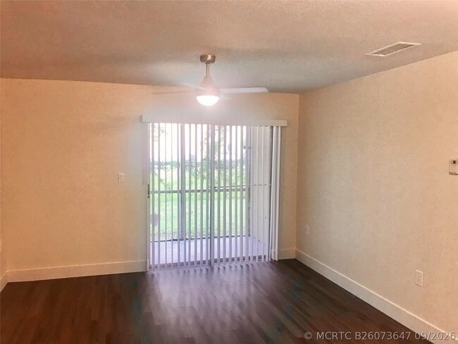 Building Photo - 8121 SW 21st Ct