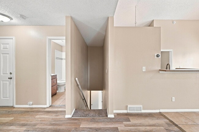 Building Photo - $2,300.95 with $300 Off the First Month's Rent - 3 Beds, 3 Bath, Single Family Home with Solar Pa...