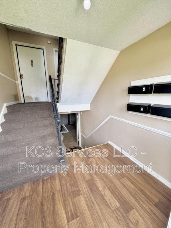 Building Photo - 8717 Countryshire Ln