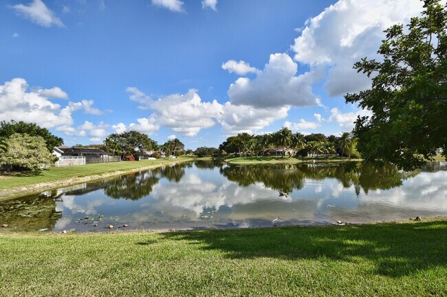 Building Photo - 21518 Summertrace Cir