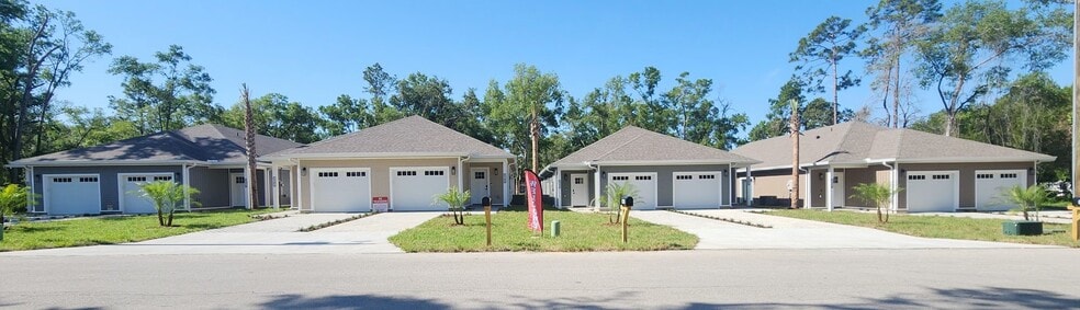 Building Photo - 6384 W Flanders Ln