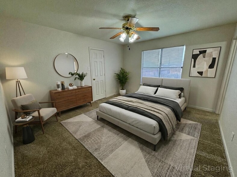 Building Photo - 311 Cedar Ridge Dr