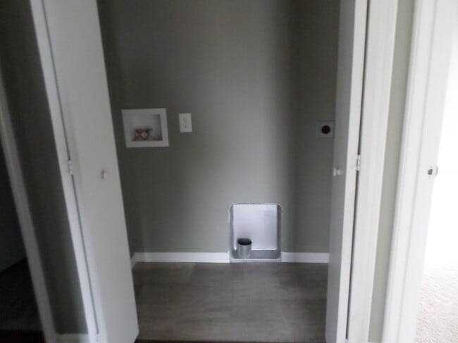 Building Photo - Timber Creek- Manhattan KS