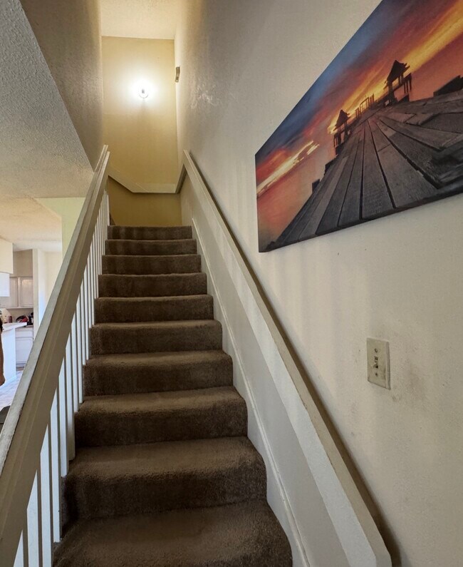 Building Photo - 12300 Brookglade Cir