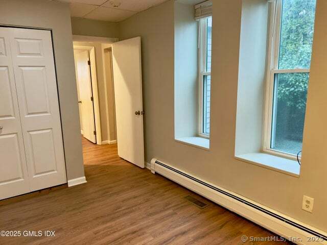 Building Photo - 300-302 Soundview Ave