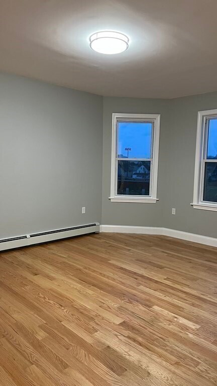 Building Photo - 47 Hunt St