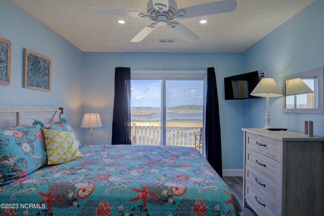 Building Photo - 1883 New River Inlet Rd