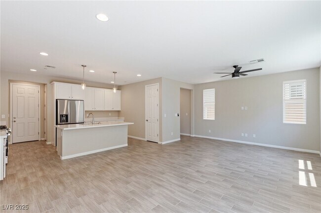 Building Photo - 789 Cottonwood Hl Pl