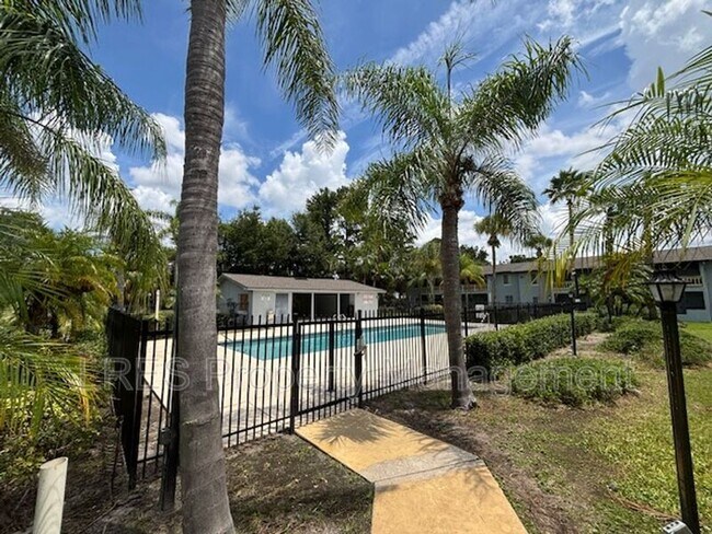 Building Photo - 4703 S Texas Ave
