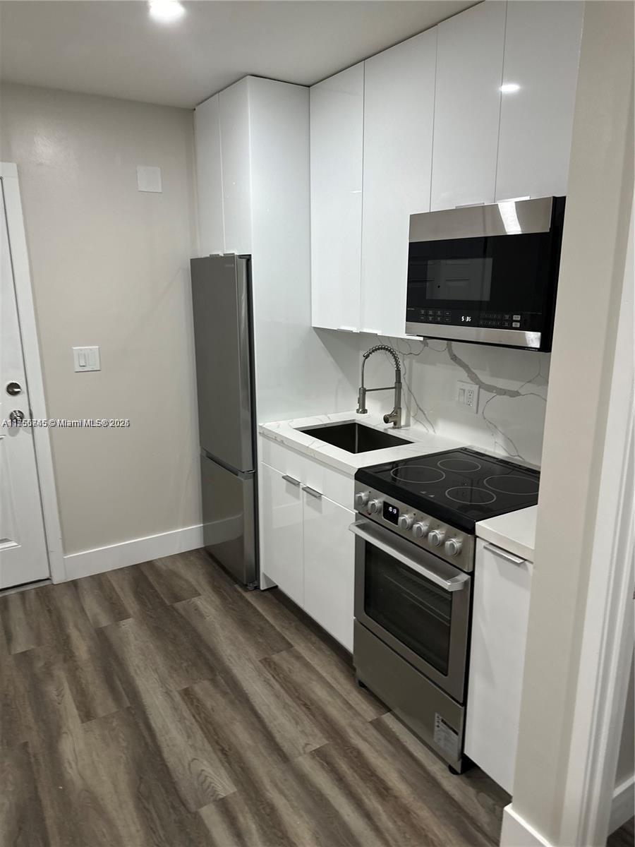 SO FLO Real Estate Group 1770 E Las Olas Blvd Unit 502 - 1770 E Las Olas Blvd
