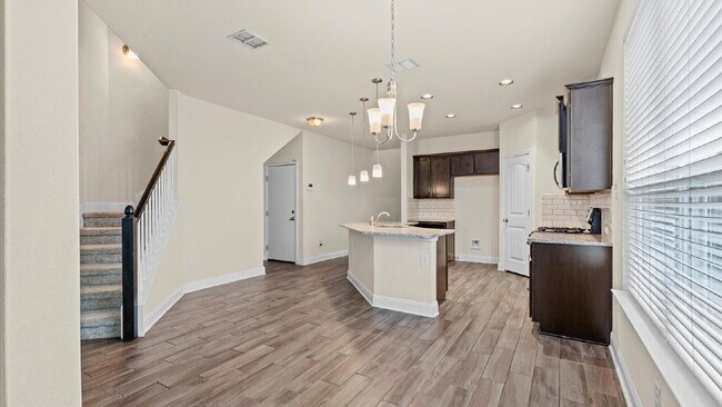 Building Photo - Spacious 4-Bedroom Home with a Backyard Oasis!