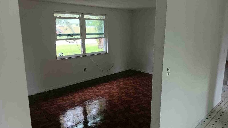 Building Photo - 8271 Pelican Rd