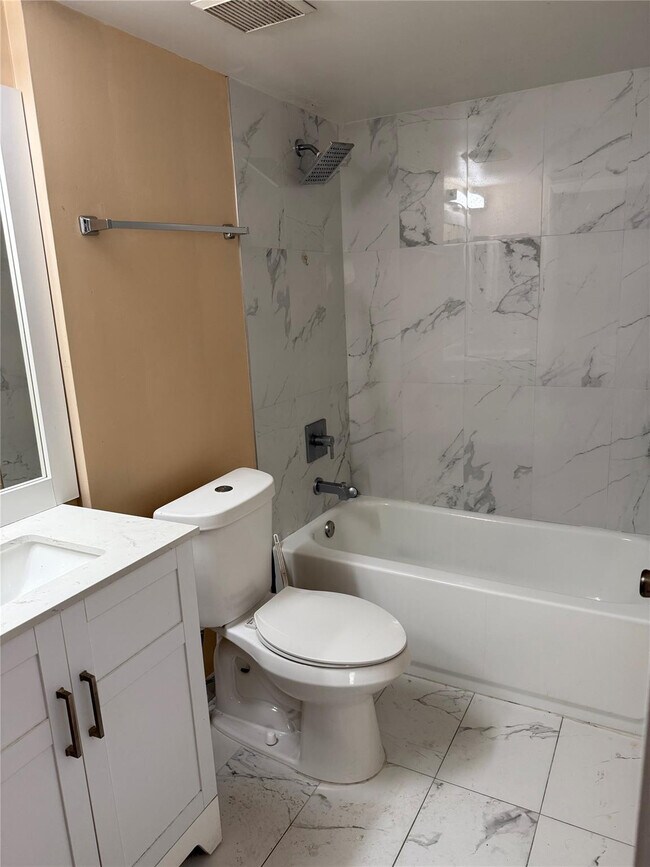 Building Photo - 3680 N 56th Ave