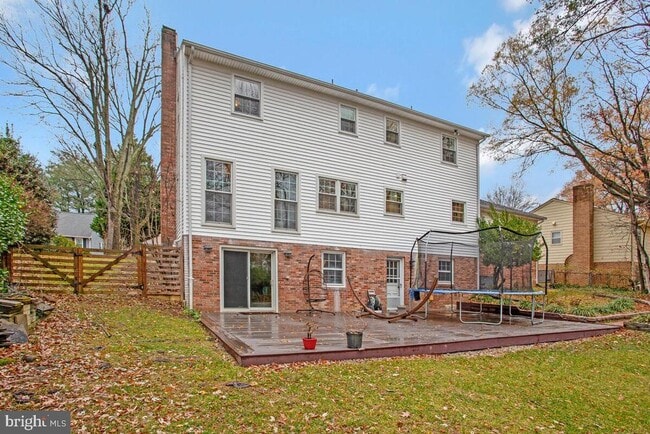 Building Photo - 15805 Wayne Ave