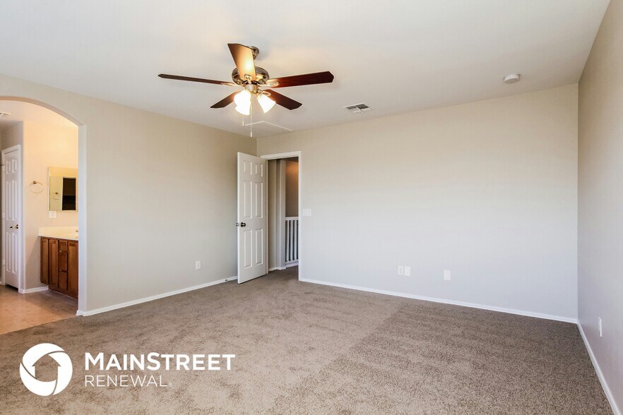 Building Photo - 14651 W Mauna Loa Ln