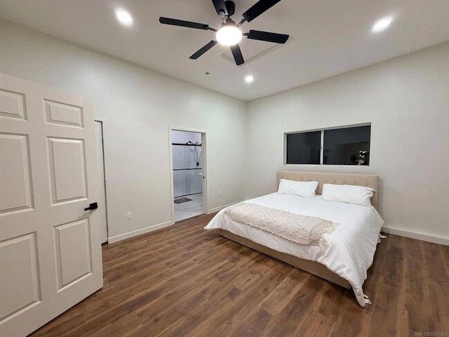 Building Photo - 2062 Valley Rim Rd