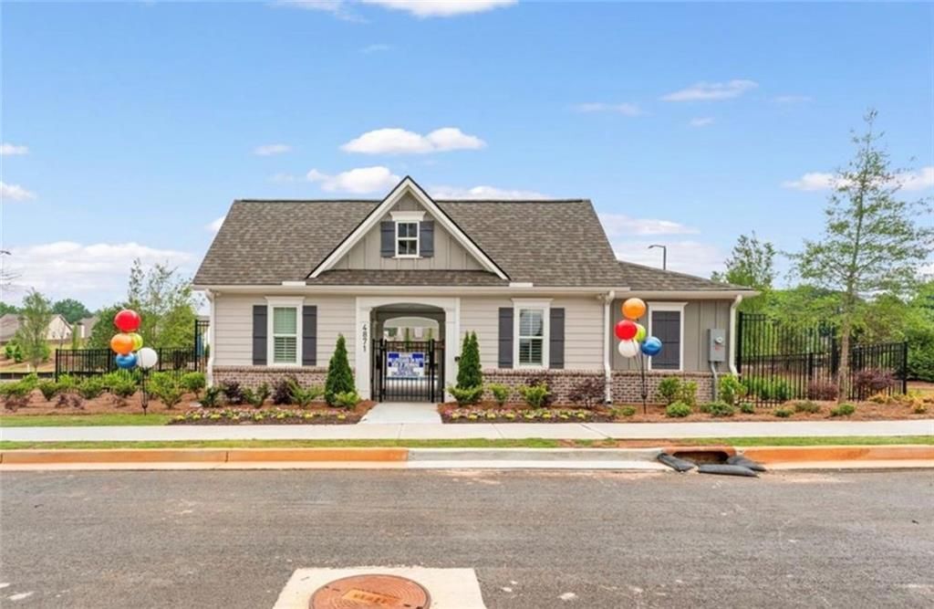 Building Photo - 4635 Moray Dr