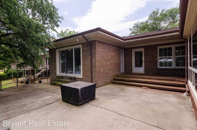 Building Photo - 3 br, 3 bath House - 1665 Canady Road