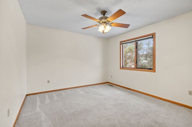 Building Photo - 9173 Princeton Rd