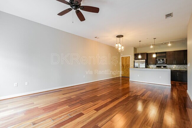 Building Photo - 870 Inman Vlg Pkwy NE