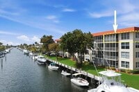 Building Photo - 3000 NE 48th Ct