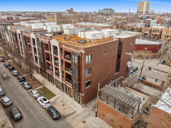 Building Photo - 2114 W Rice St