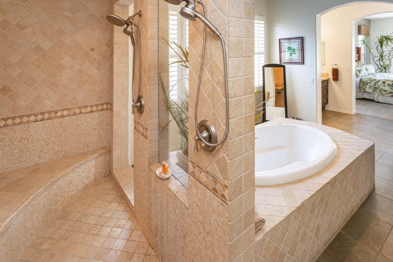 Building Photo - 57575 Seminole Dr