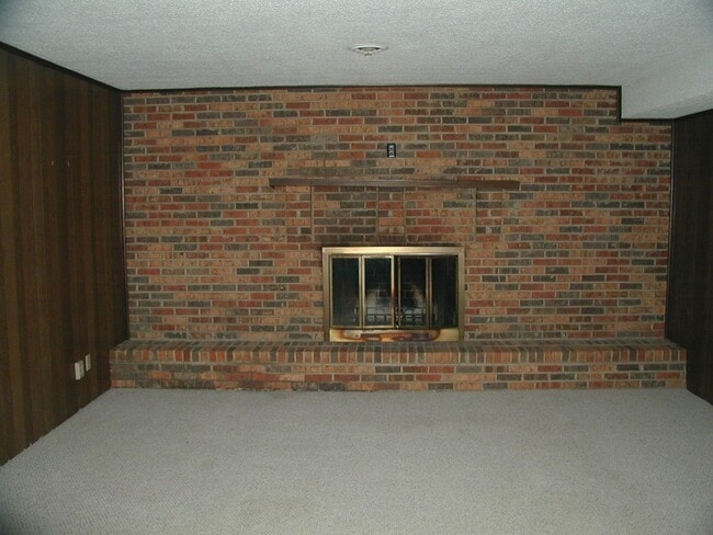 Building Photo - 3BR/3BA View of Melton Hill Lake in private community