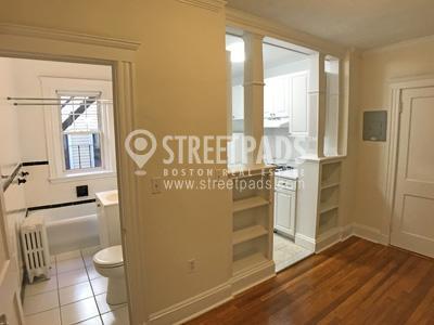 Building Photo - bedroom in Cambridge MA 02138