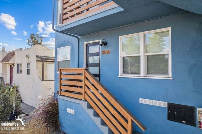 Building Photo - Modern 2Bdm 1Ba Downstairs Unit in North Park!