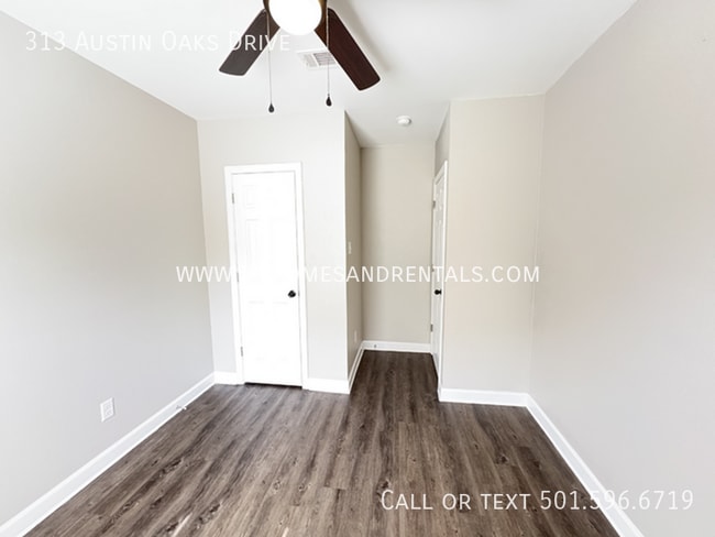 Building Photo - 313 Austin Creek Dr