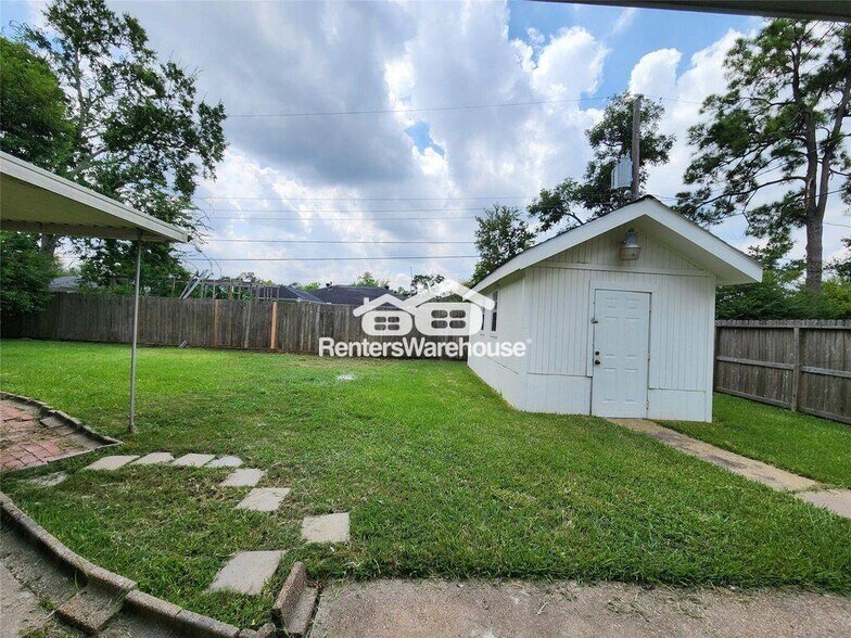Building Photo - 8033 Turquoise Ln