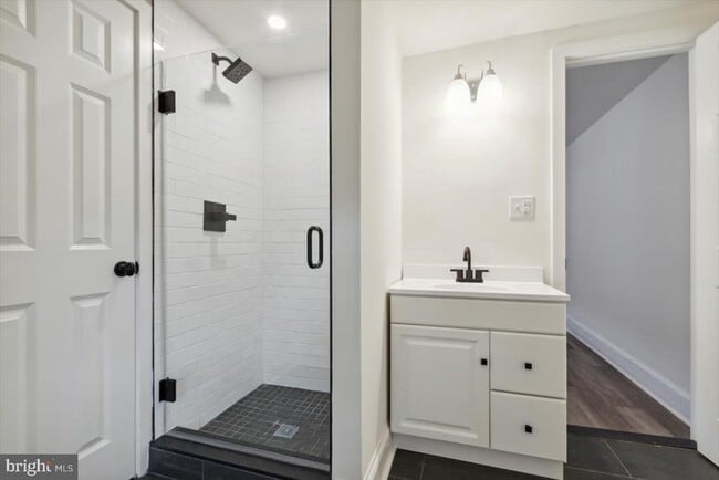 Building Photo - 3205 Winter St