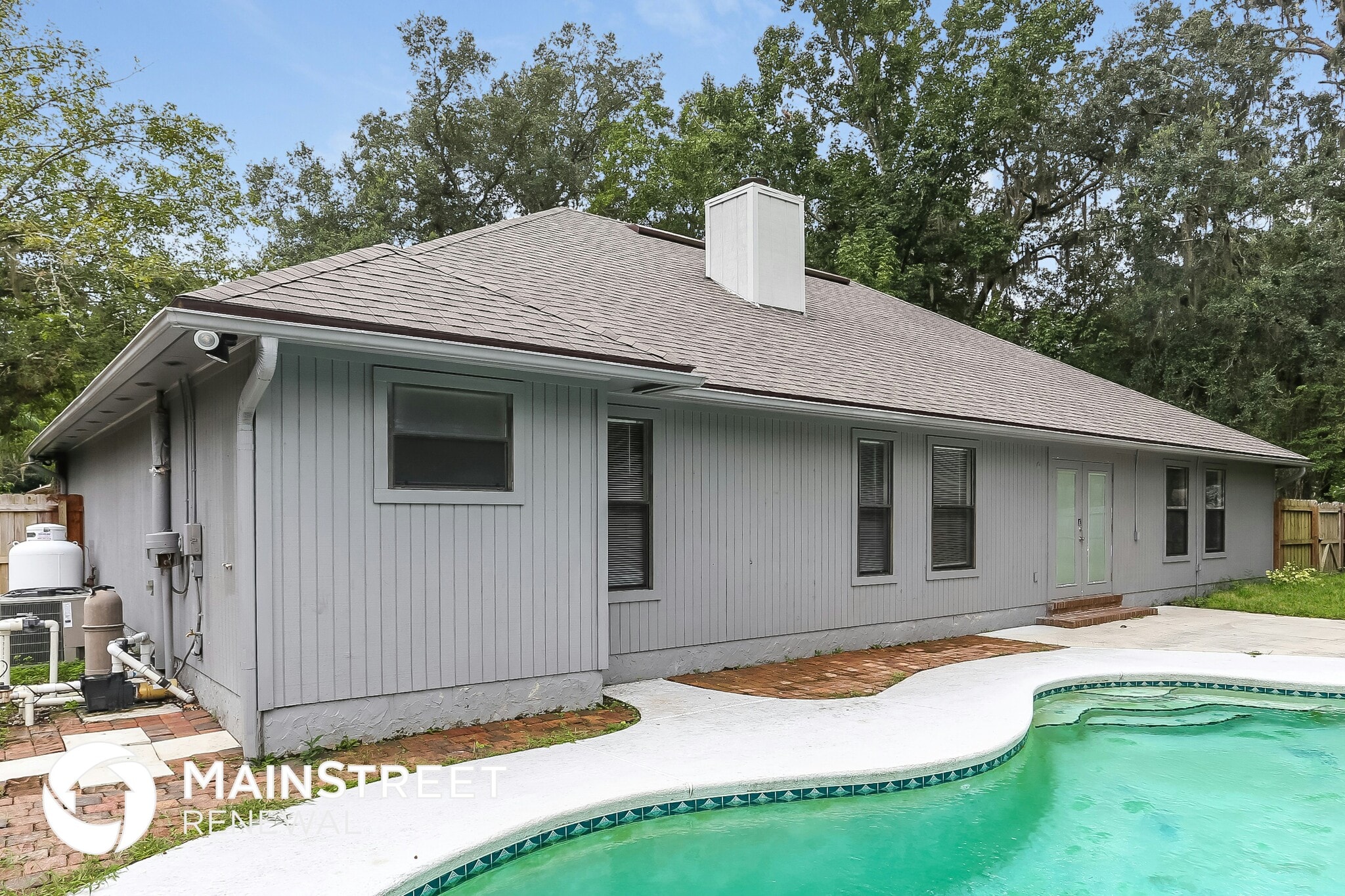 Building Photo - 533 Majestic Wood Dr