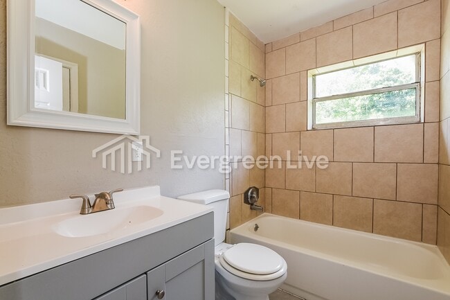 Building Photo - 4503 Drexel Ave